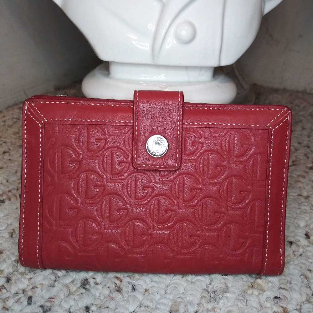 Vintage Guy Laroche Paris GL Embossed Red Leather, Silver Snap Closure Wallet